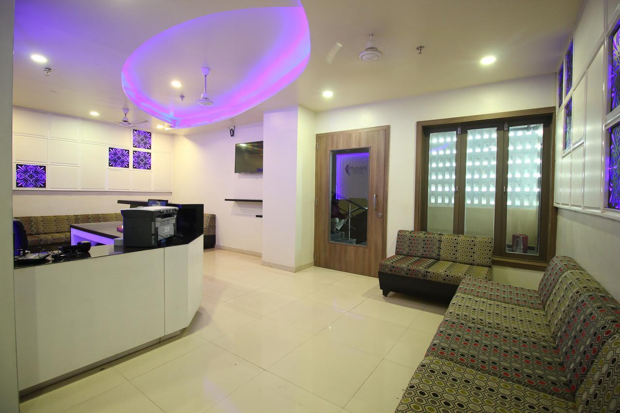 Jackpot Room In & Out Dormitory Ahmedabad Esterno foto