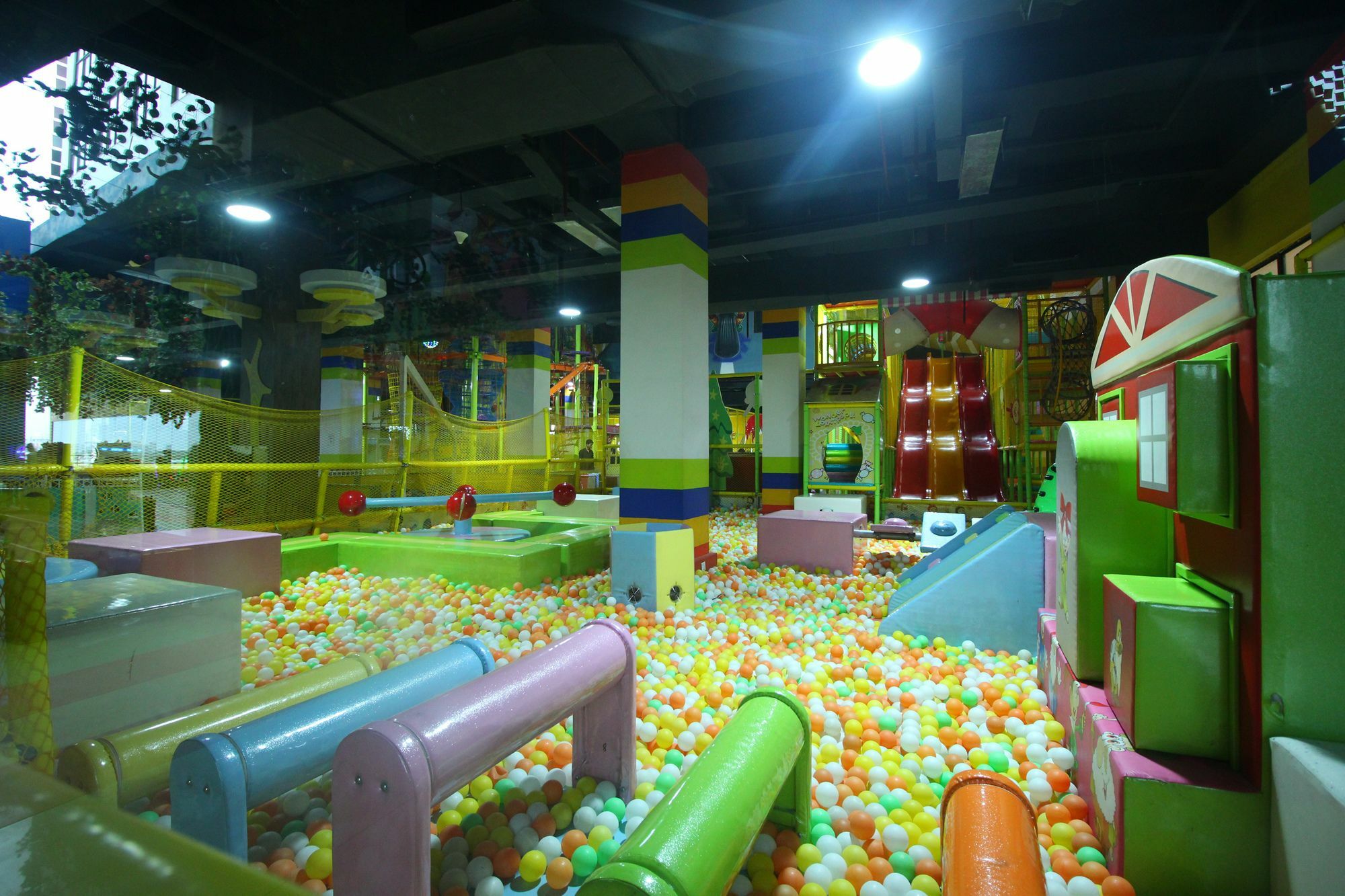 Jackpot Room In & Out Dormitory Ahmedabad Esterno foto